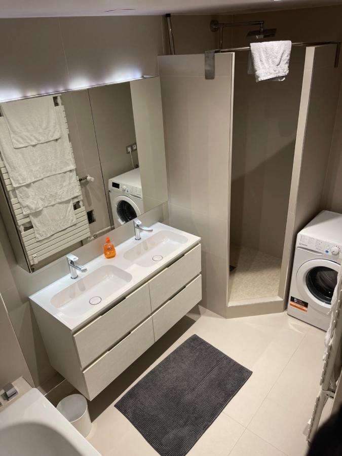 Superbe Appartement Avec Place De Parking Gratuit สตราสบูร์ก ภายนอก รูปภาพ