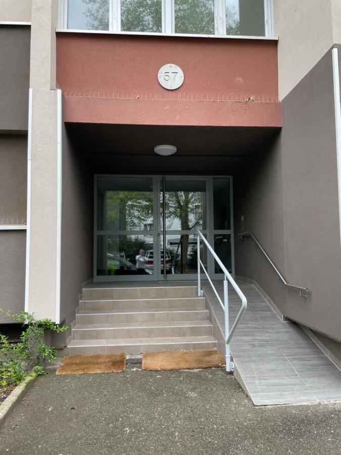 Superbe Appartement Avec Place De Parking Gratuit สตราสบูร์ก ภายนอก รูปภาพ